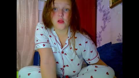 Aria online show from October 24, 8:38 pm