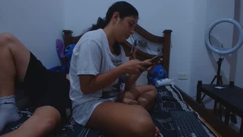 aria_arthur online show from September 30, 12:21 pm