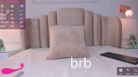 Aria  online show from December 3, 6:48 am