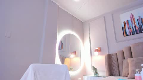 Aria  online show from December 13, 2:54 am