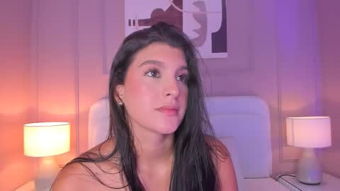 Snapshot of aria_greco chatting on March 8, 5:00 am Aria online show from March 8, 5:00 am