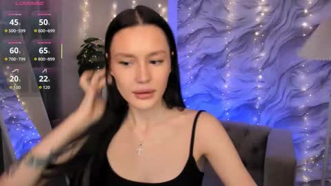 aria_mila online show from January 12, 11:26 am