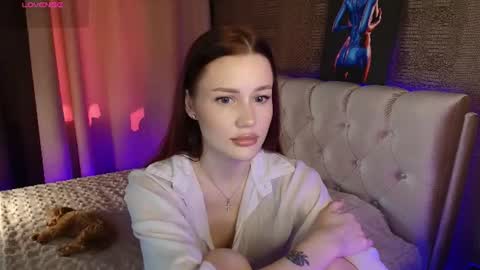aria_mila online show from June 12, 11:09 am