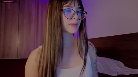 Roxxy online show from June 9, 9:48 pm