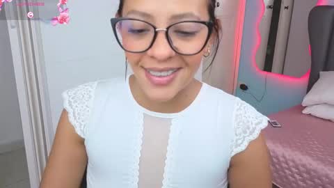 Aria online show from March 8, 2:54 pm