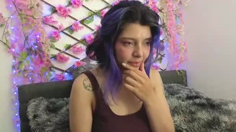 aria_silk online show from June 15, 1:41 am