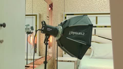 Snapshot of aria_sm chatting on December 2, 3:01 am aria_sm online show from December 2, 3:01 am