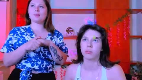 aria_wild_ online show from July 1, 9:22 am