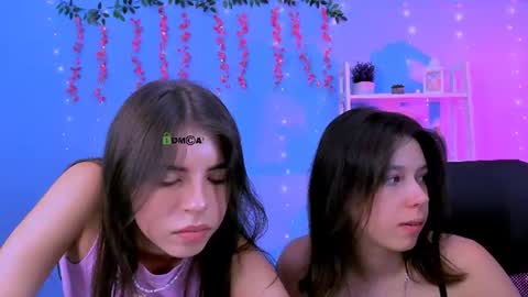 aria_wild_ online show from July 25, 6:49 pm