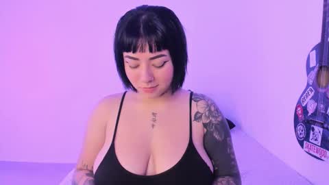 Aria and Orien online show from February 20, 3:12 pm