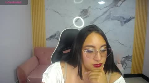 Snapshot of ariabliss_ch chatting on June 16, 9:06 pm ariabliss_ch online show from June 16, 9:06 pm