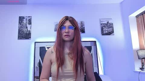 ariadeluxe online show from November 3, 2:07 pm