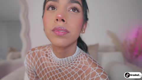 ARIADNA online show from November 10, 8:35 am