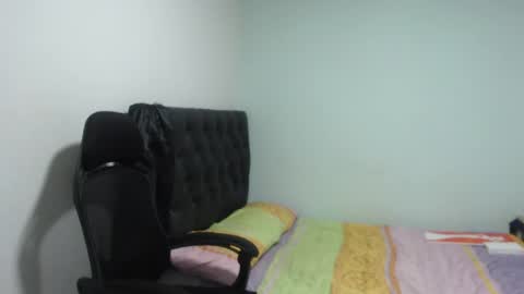 ...Ariana... online show from May 15, 5:31 pm