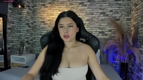 -  -. .- Ariadna -. .-  - online show from January 7, 12:41 pm