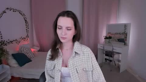 Ariadna online show from September 20, 1:12 pm