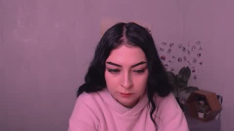 Ariana online show from February 3, 7:35 am