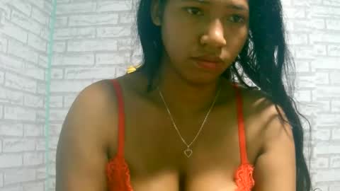 ariah13 online show from May 22, 2:40 am