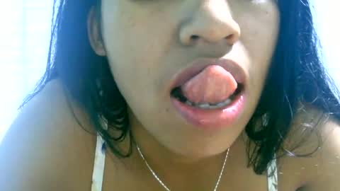 ariah13 online show from June 14, 7:27 pm