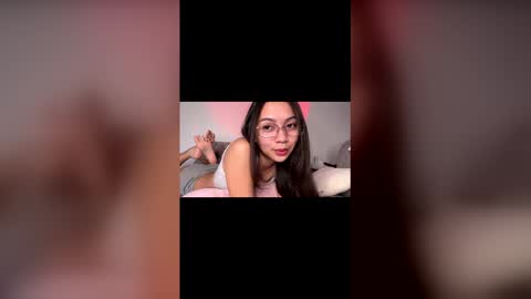 Snapshot of ariamariz chatting on March 10, 5:34 am Aria Mariz online show from March 10, 5:34 am