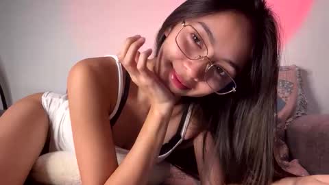 Snapshot of ariamariz chatting on March 27, 2:28 am Aria Mariz online show from March 27, 2:28 am