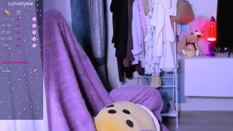 Ari online show from October 25, 5:26 am