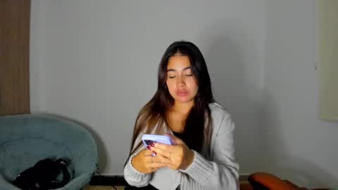 Aria Montgomery online show from February 19, 8:22 am
