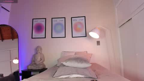 Aria online show from January 5, 9:07 pm