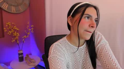 Snapshot of ariana__clauss chatting on October 17, 8:22 pm ariana__clauss online show from October 17, 8:22 pm