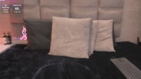 ariana__parker online show from May 15, 4:41 am