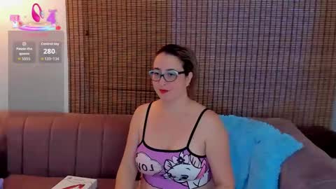 Ariana Cruz online show from November 16, 12:44 pm