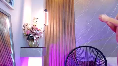 Snapshot of ariana_jhonson11 chatting on March 7, 12:45 pm Ariana online show from March 7, 12:45 pm