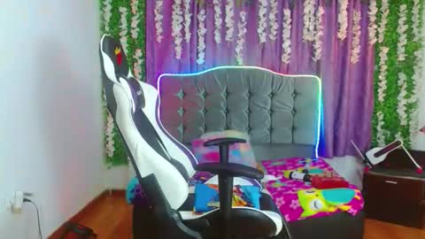 Ariana online show from September 14, 3:27 am