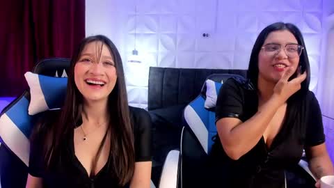 Snapshot of ariana_michel_ chatting on March 29, 1:00 pm ariana_michel_ online show from March 29, 1:00 pm