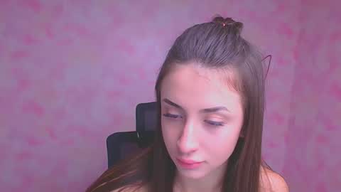 Ariana online show from September 18, 5:20 am