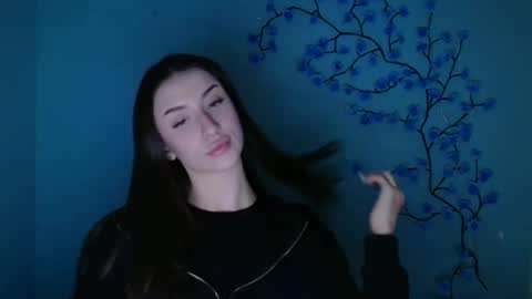 Ariana online show from January 19, 12:31 pm