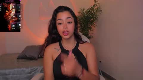 Ariana  online show from November 30, 2:15 am