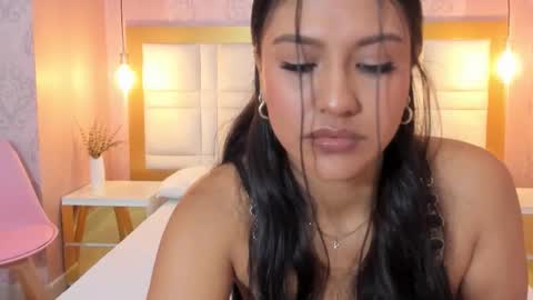 Ariana but i preffer Ari  online show from March 6, 3:25 am