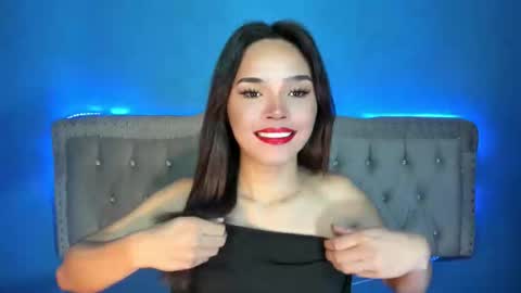 Snapshot of ariana_queen_hugecock69 chatting on March 17, 7:33 am Arian online show from March 17, 7:33 am