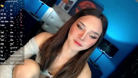 Snapshot of ariana_queen_hugecock69 chatting on March 27, 7:13 pm Arian online show from March 27, 7:13 pm