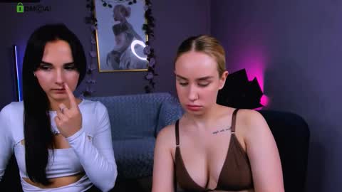 ariana_ross7 online show from October 8, 7:44 pm