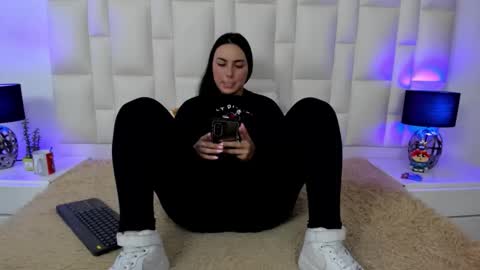  ariana  online show from March 6, 4:36 pm