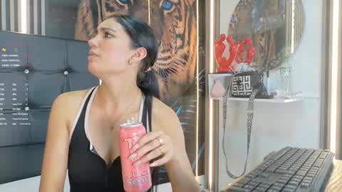 ariana_toro online show from March 26, 3:50 pm