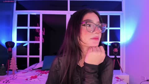 Ari online show from December 19, 3:18 am