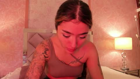 Ari online show from December 3, 3:14 am