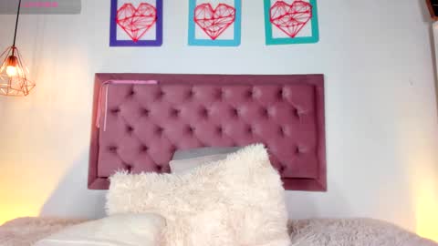 Susan online show from February 13, 11:37 pm