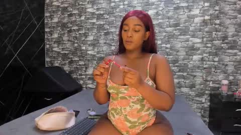 Ariana online show from November 26, 12:39 pm