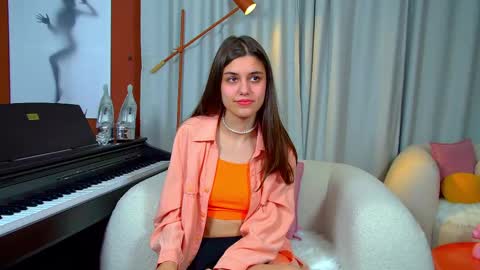 Ariana online show from October 12, 7:40 am