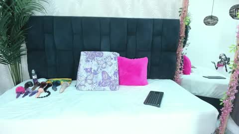 Ariana diosa online show from October 6, 11:18 am