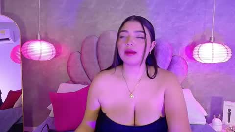 Snapshot of arianarougee chatting on July 11, 3:31 am ArianaRougee online show from July 11, 3:31 am